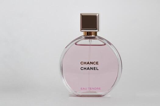 عطر از برند CHANEL