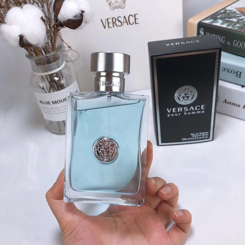 عطر از برند VERSACE