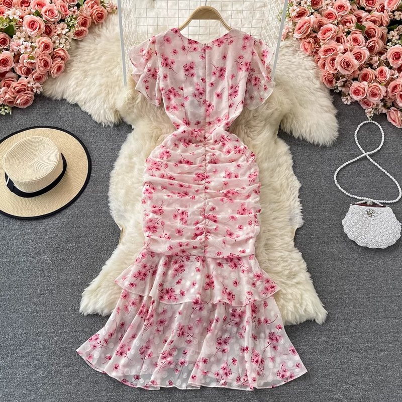 پیراهن تابستانی