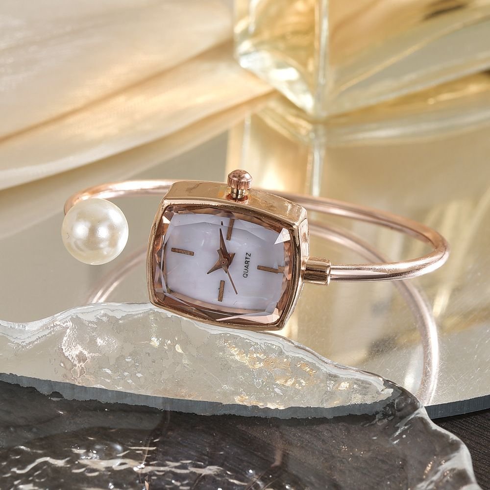 ساعت مچی زنانه