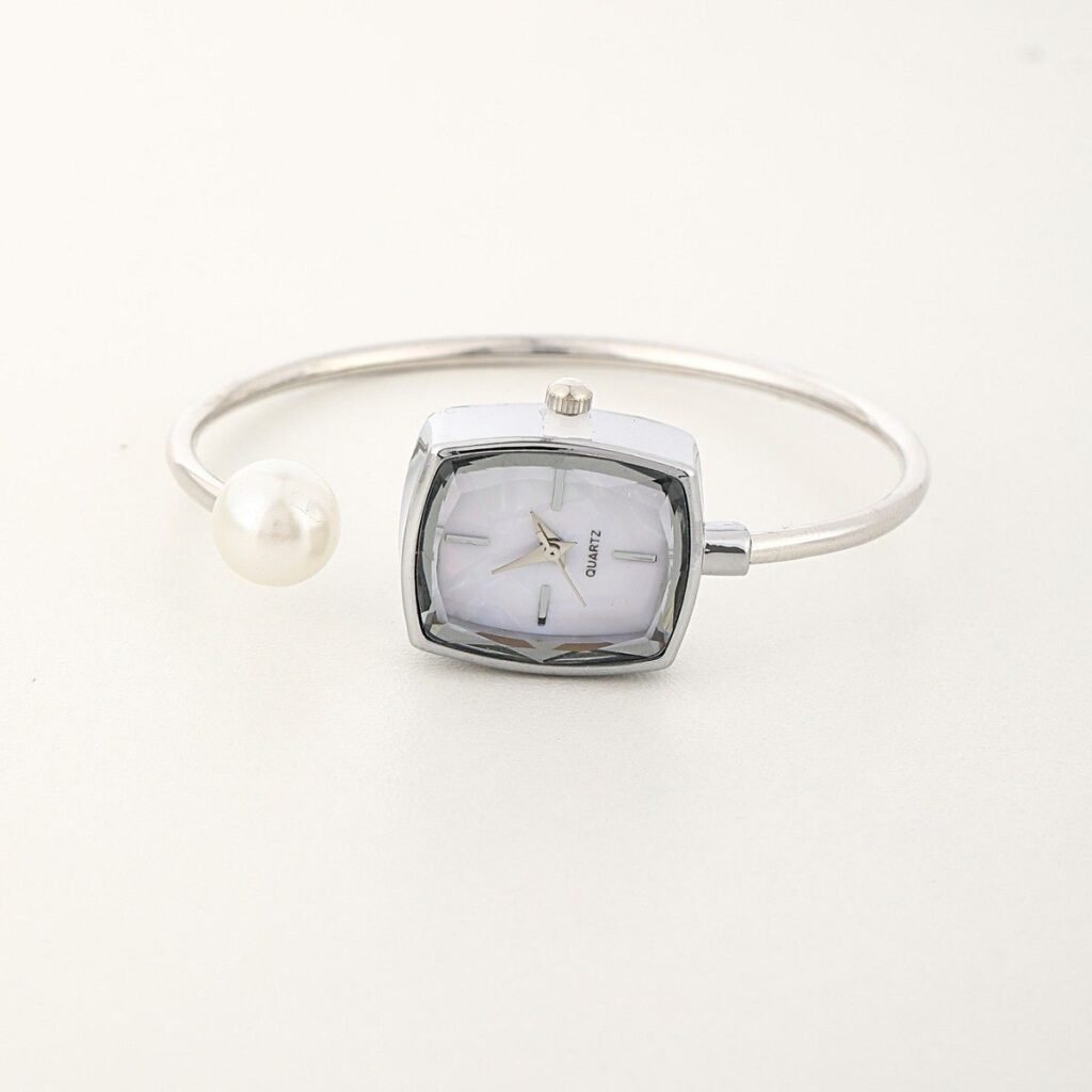 ساعت مچی زنانه