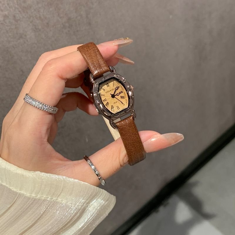 ساعت مچی زنانه