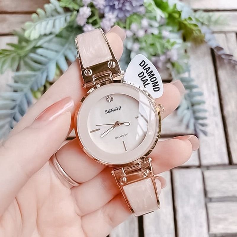 ساعت مچی زنانه